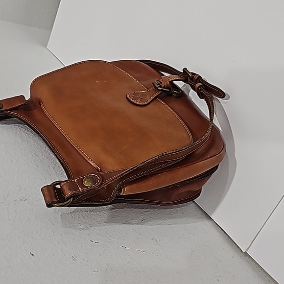 Patricia Nash London saddle, vegetable tan crossbody purse handbag spacious - Picture 9 of 13